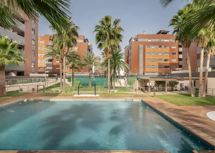 Enjoygranada Emir 3F - Pool, Gym & Free Parking